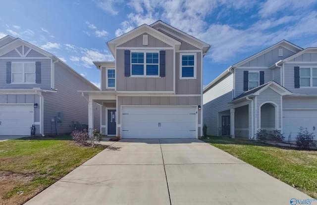 6107 Stonewater Court NW