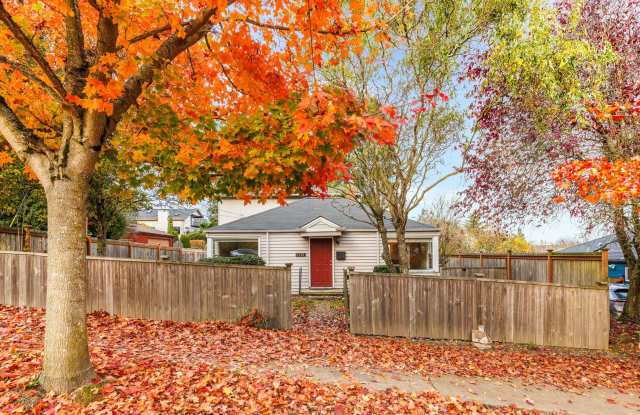 Photo of 3 Bedroom Home in the Heart of W Seattle!