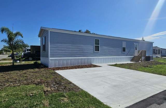 1054 Myakka Drive
