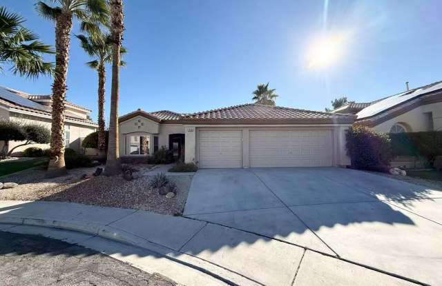 Photo of Stunning single story