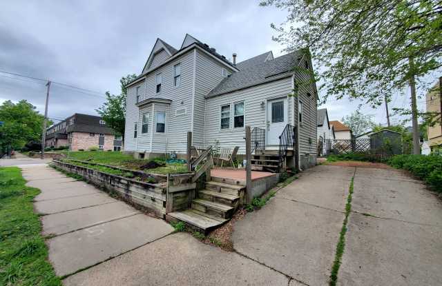 902 West 26th Street