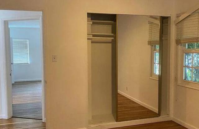 17429 Burbank Boulevard