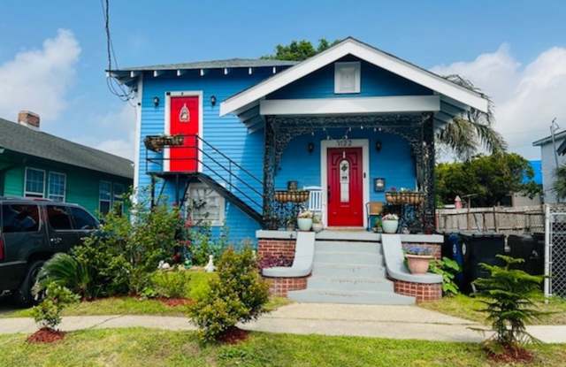 Charming 1BR Duplex in New Orleans