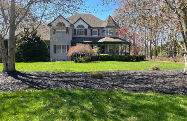 9 Hickory Bend