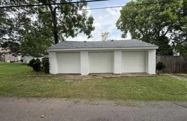 445 E Silver Street unit: 2