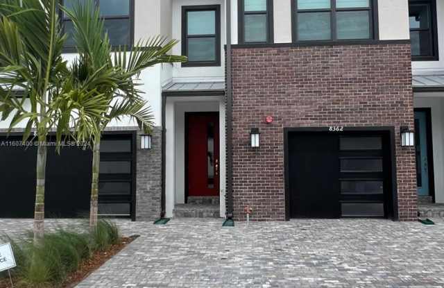 8362 NW 7th Place