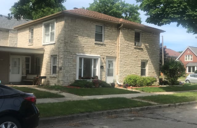 5806 W Townsend - 2 - 5806 West Townsend Street, Milwaukee, WI 53216