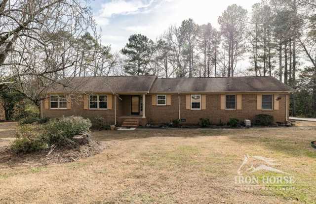 160 Fairway Circle