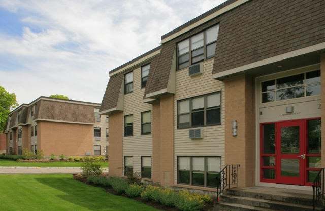 15 Sumner St Unit A11