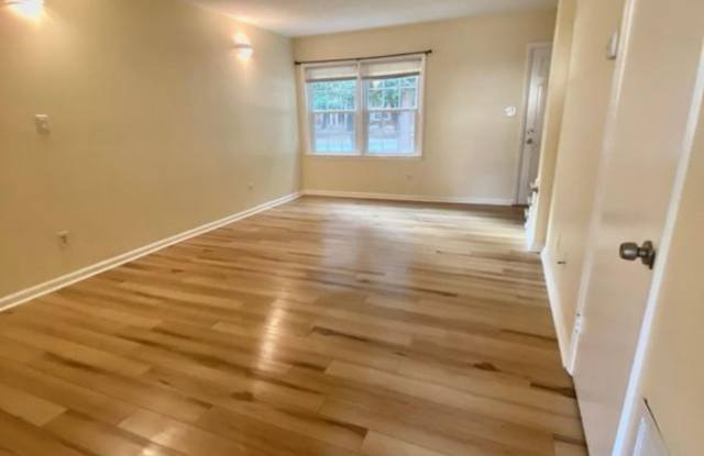 6835 Farmingdale Drive