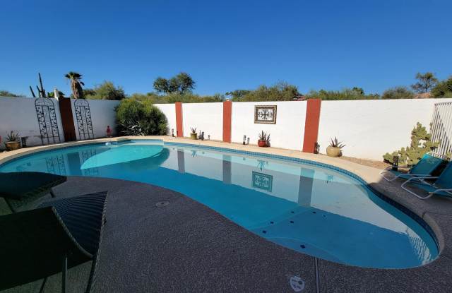 11670 N 109TH Street