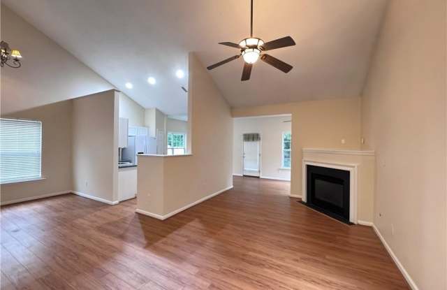 604 Holmes Boulevard