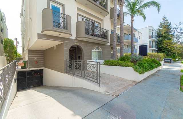 11840 Dorothy Street