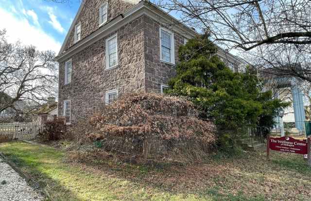 16 PHILADELPHIA Avenue