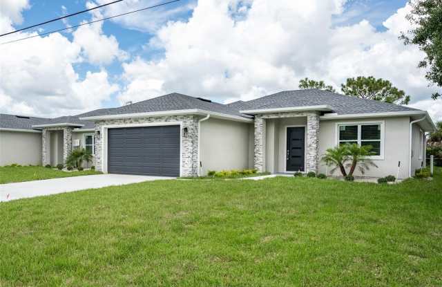 Photo of 488 SUNSET ROAD N