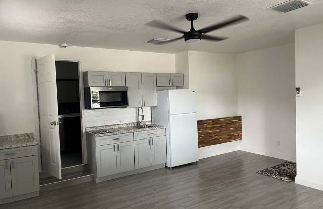 1809 Barksdale Drive
