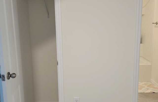 2779 Grandbury Grove Road