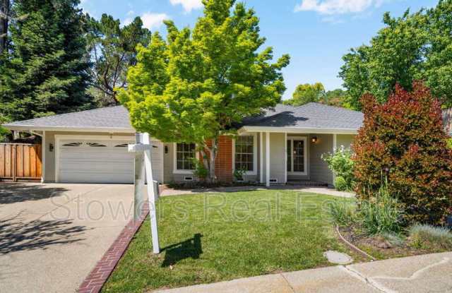 1413 Goleta Ct
