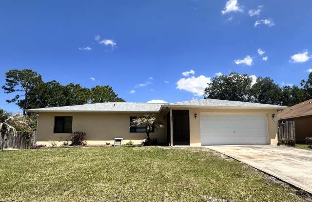 931 Commerce Road SE