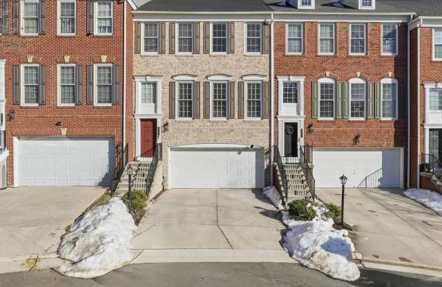 9285 Laurel Ridge Crossing Rd