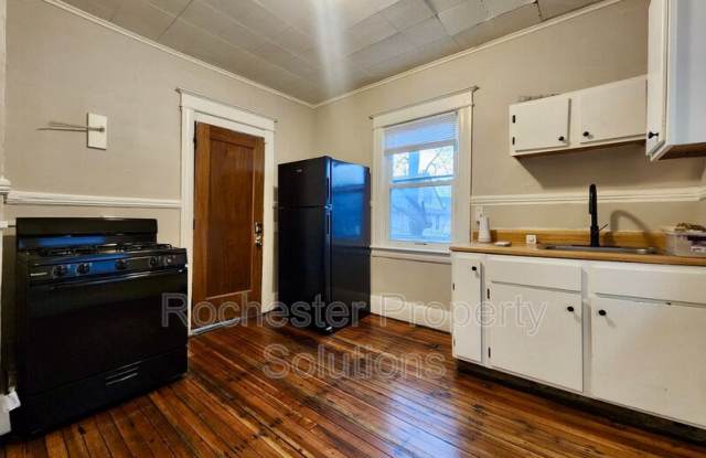 11 Sawyer Street UP