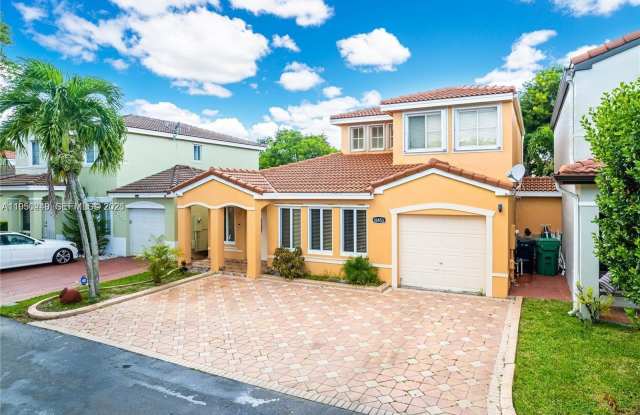 Photo of 16453 SW 97th St