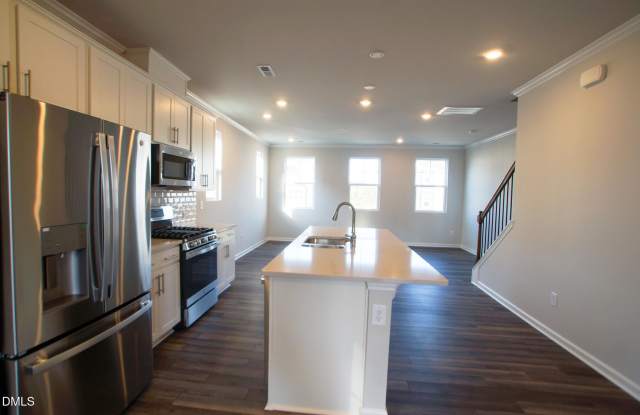 459 Carolina Springs Boulevard