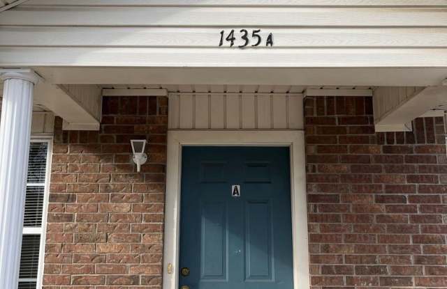 1431 Brazil Ave Side A