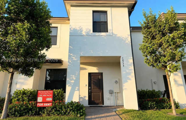 12773 SW 234th Ter
