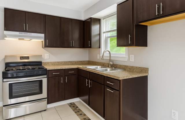 8924 South Paulina Street