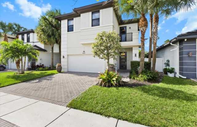 Photo of 4931 Whispering Way