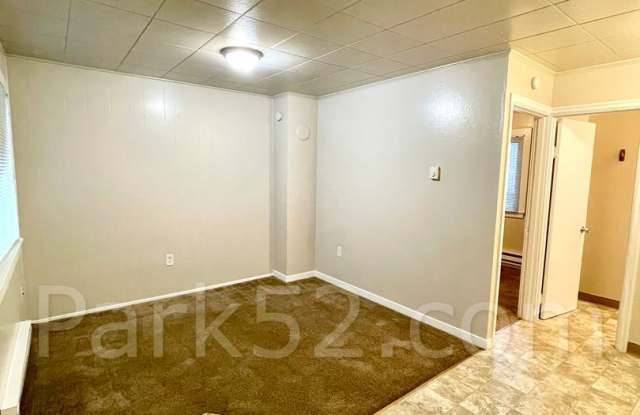 Cozy 1 Bedroom Apartment