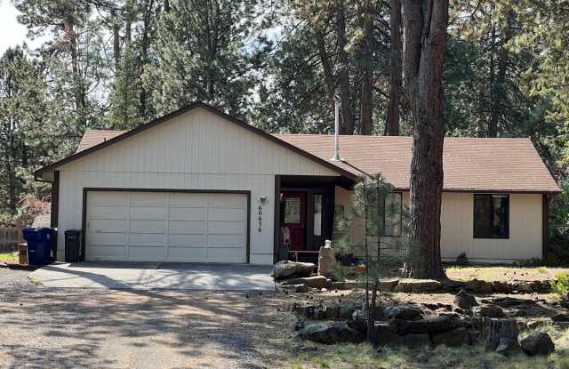 Photo of Nature Retreat on 0.6 Acres Near the Deschutes River