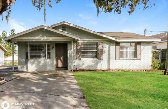 3105 West Wilder Avenue - 3105 West Wilder Avenue, Tampa, FL 33614