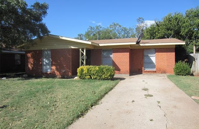 1410 Briarwood Street - 1410 Briarwood Street, Abilene, TX 79603