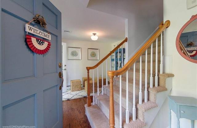 Photo of 521 Corey Lane