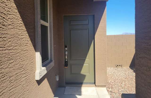 3636 East Sandoval Drive