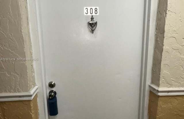 Photo of 5665 W 20 AV