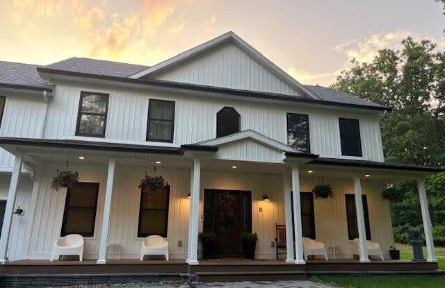 15 Sandspring Drive