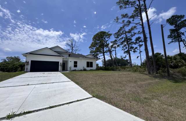 1605 Nora Ln