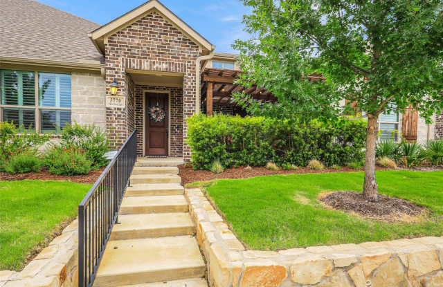 3770 White Clover Lane