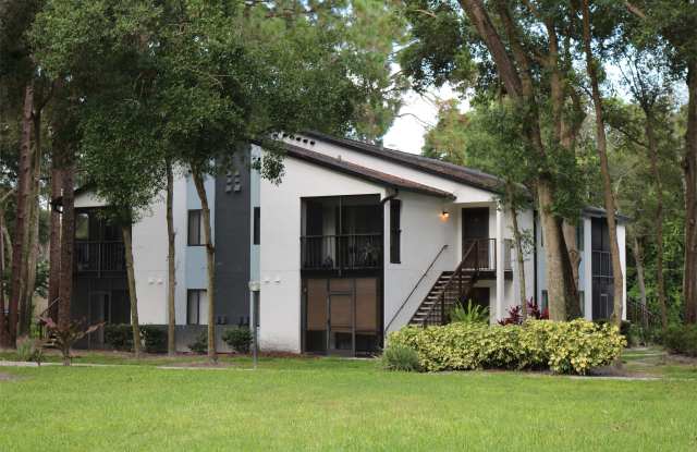202 Riverbend #201