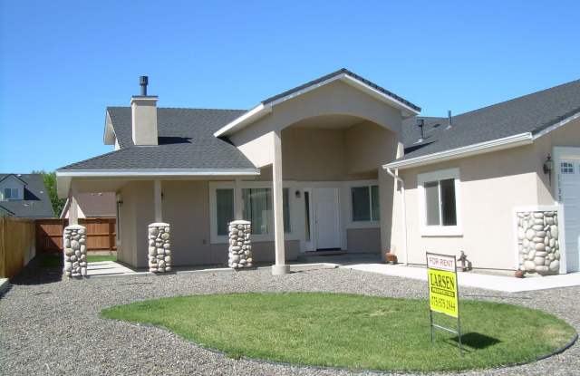 1135 Dixie Lane - 1135 Dixie Lane, Fernley, NV 89408