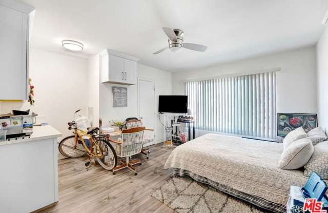 1740 S Hauser Blvd unit: 8