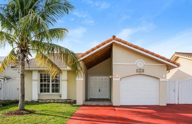 14979 SW 63rd St - 14979 SW 63rd St, Kendall West, FL 33193