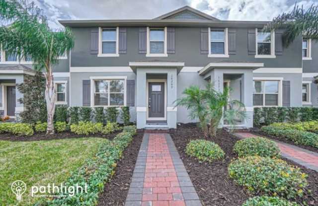 16269 Admirals Cove Lane