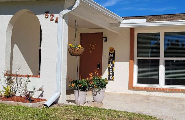 Photo of 524 CASAS BONITAS WAY