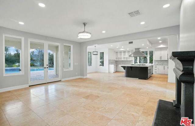 Photo of 5309 Louise Avenue