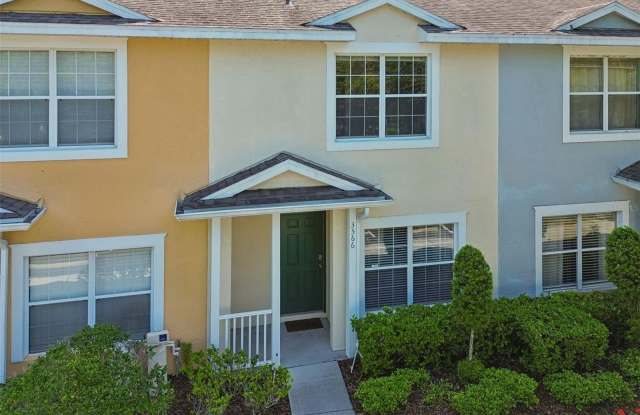 3566 HIGH HAMPTON CIRCLE