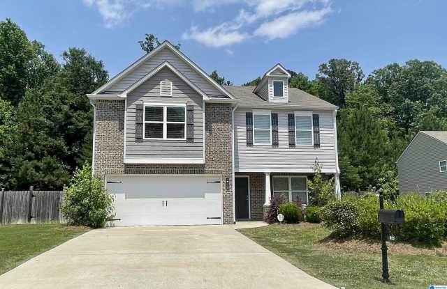 853 HUNTINGTON TRACE